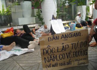 Đất đai: Vàng và máu!