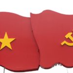 Quốc kỳ, ấm chén, 2 loại nhân dân, 2 kiểu ‘ý chí, nguyện vọng’