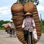 Câu chuyện buồn hậu chiến