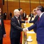 Chuyện ông Nguyễn Phú Trọng “chết đi sống lại”