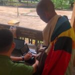 Đừng ngây thơ, nhầm lẫn