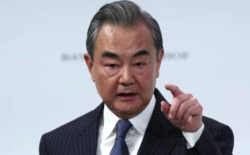 Màn sỉ nhục đỉnh cao