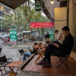 Cạnh tranh trong giới tinh hoa và sự thiếu nhất quán trong cách phát ngôn của bộ máy tuyên truyền Việt Nam