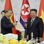 Việc ai nấy làm