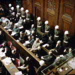 Từ phiên tòa Nuremberg năm 1945, nghĩ về một phiên tòa khác trong tương lai ở Mỹ