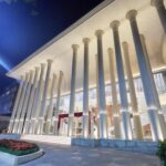 Hỏi tiếp ba câu hỏi về Nhà hát “giam” Công an Hồ Gươm