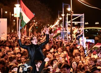 Chúc mừng người dân Hungary