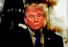 Một tổng thống bất thường trong thời khắc nguy hiểm