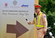 Người Việt khó xả xong ‘cộng nghiệp’ từ ‘công an nhân dân’