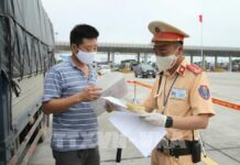 Vi phạm giao thông và phạt, để làm gì?