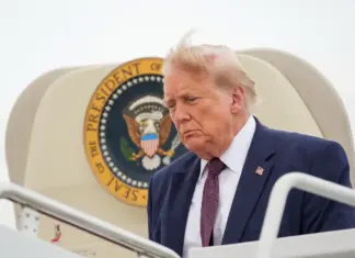 “Trump đã phá nát một đòn nghi binh kéo dài 46 năm”