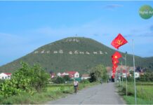 Bốn ngàn lượt người, một dòng chữ