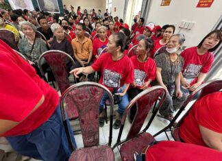 Thư của em bé lớp 2 gửi các bác lãnh đạo: Xin đừng lấy mất nhà cháu!